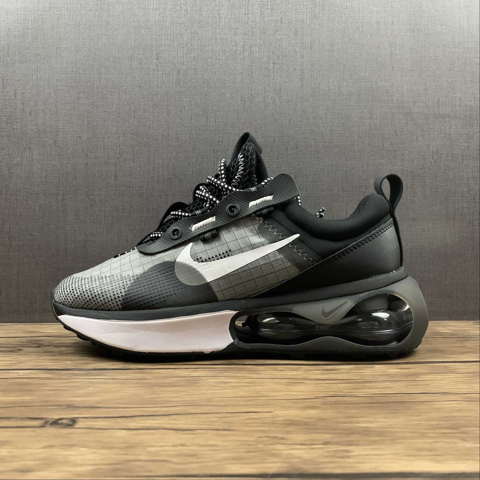 Nike Air Max 2021